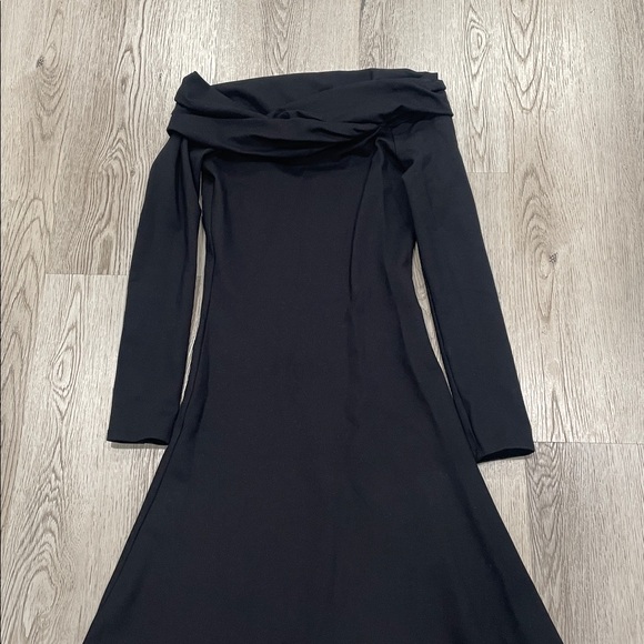 Zara dress - Picture 3 of 5